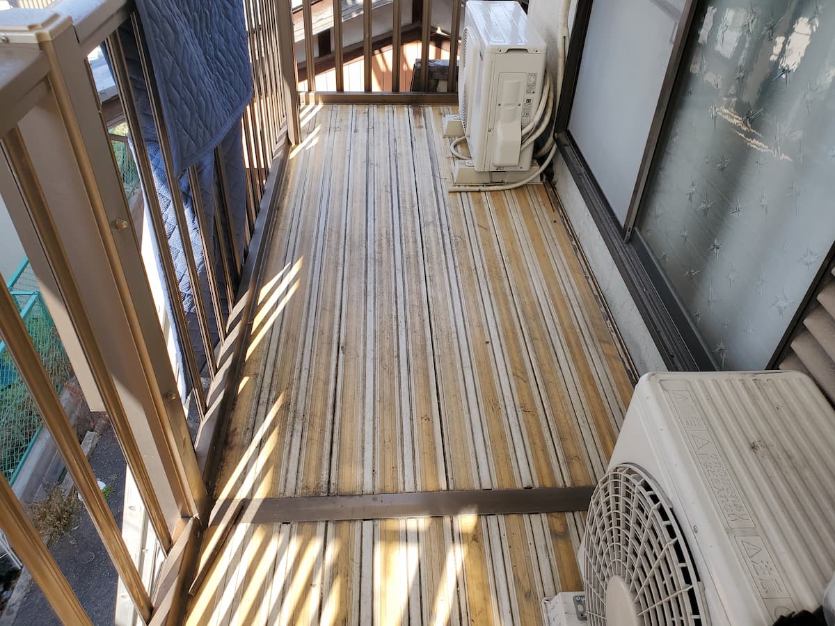 床デッキ材交換